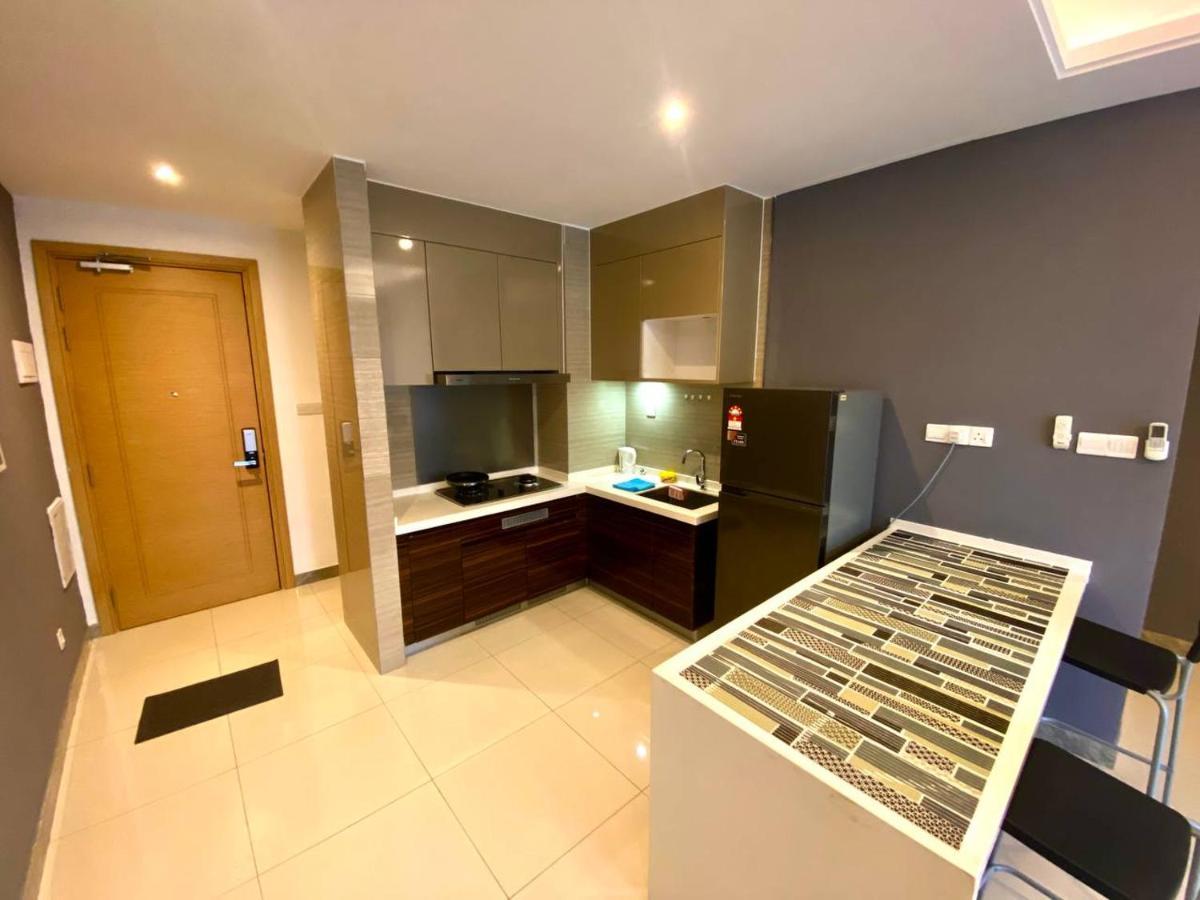 Luxury Homestay R&F Princess Cove Johor Bahru Extérieur photo